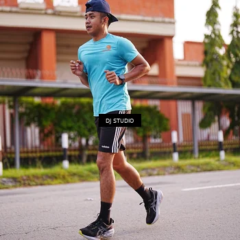 Runner Photo 8371292