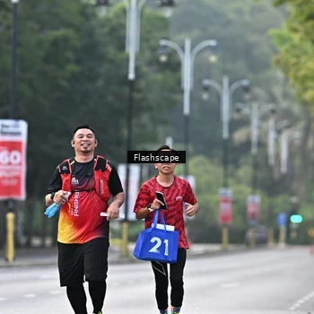 Runner Photo 8371308