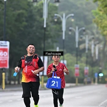Runner Photo 8371309