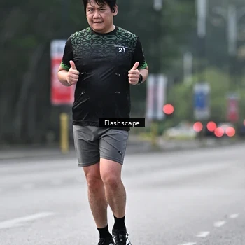Runner Photo 8371329