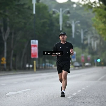 Runner Photo 8371333