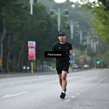 Runner Photo 8371337