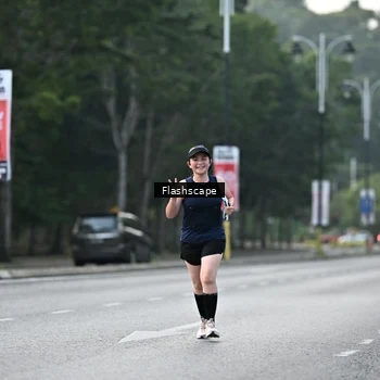 Runner Photo 8371373