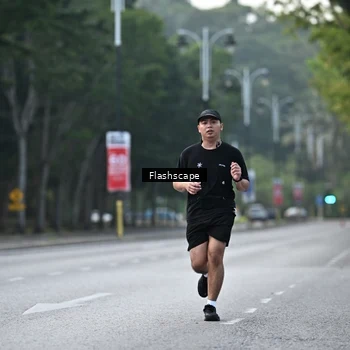 Runner Photo 8371379