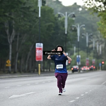 Runner Photo 8371383