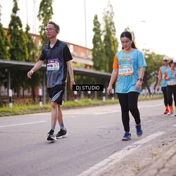 Runner Photo 8371404