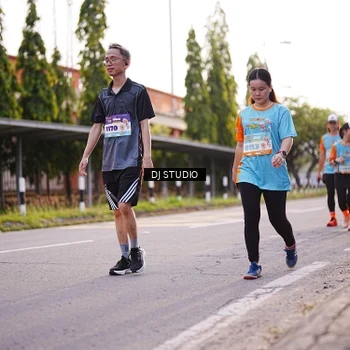Runner Photo 8371405