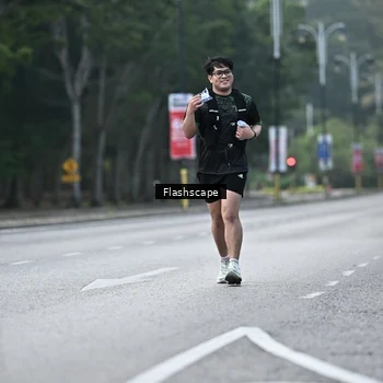 Runner Photo 8371418