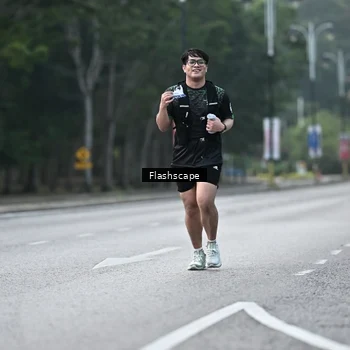 Runner Photo 8371421