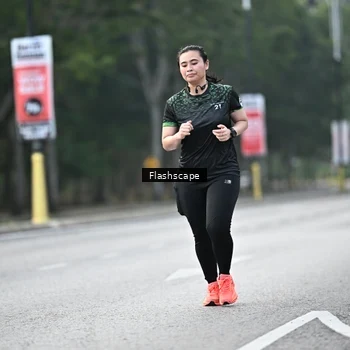 Runner Photo 8371430