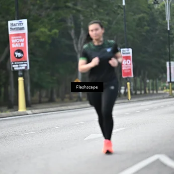 Runner Photo 8371432