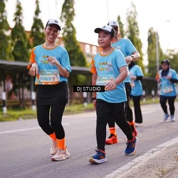 Runner Photo 8371473