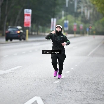 Runner Photo 8371486