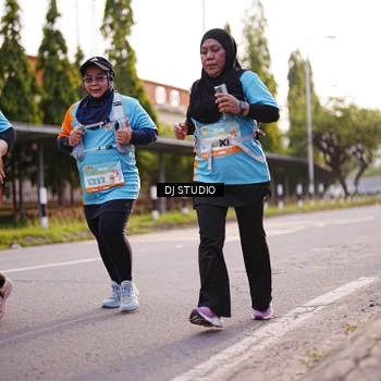 Runner Photo 8371497
