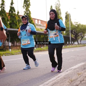 Runner Photo 8371498