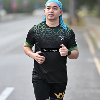 Runner Photo 8371501