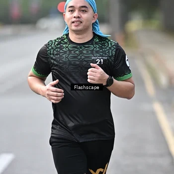 Runner Photo 8371514
