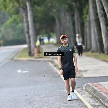 Runner Photo 8371528