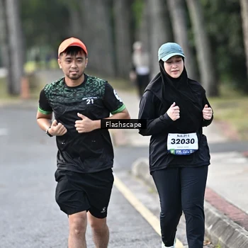 Runner Photo 8371541