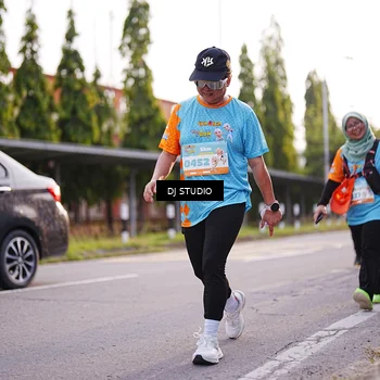 Runner Photo 8371543