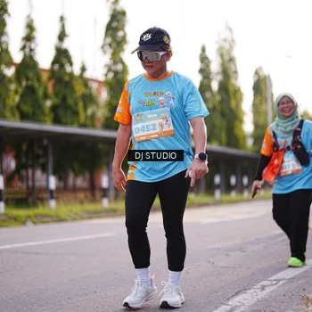 Runner Photo 8371550