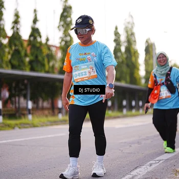Runner Photo 8371551