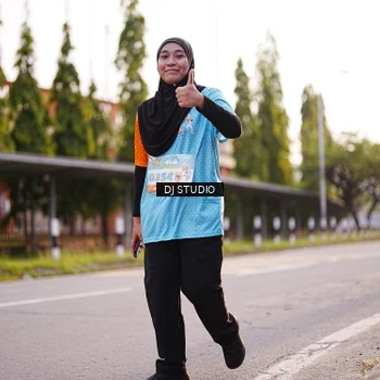 Runner Photo 8371635