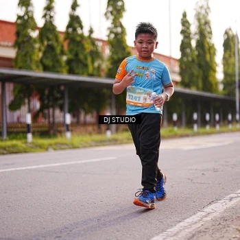 Runner Photo 8371649