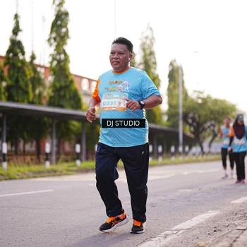 Runner Photo 8371667