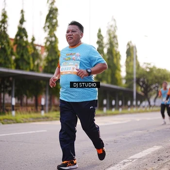 Runner Photo 8371673