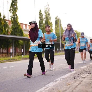Runner Photo 8371682