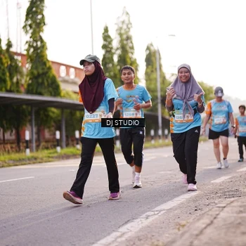 Runner Photo 8371683