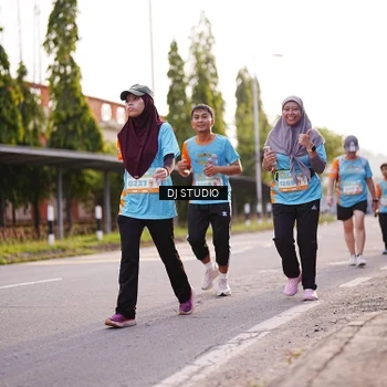 Runner Photo 8371686