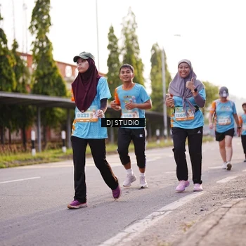 Runner Photo 8371687
