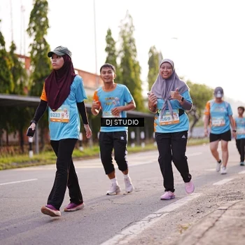 Runner Photo 8371691