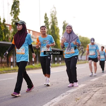 Runner Photo 8371694