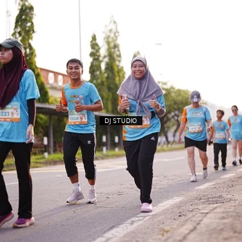 Runner Photo 8371695