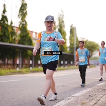 Runner Photo 8371724