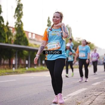 Runner Photo 8371774