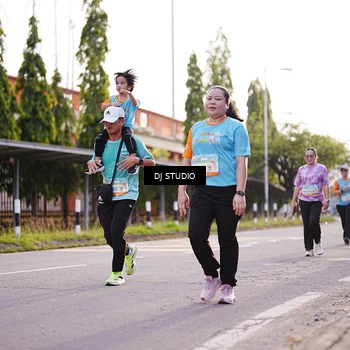 Runner Photo 8371781