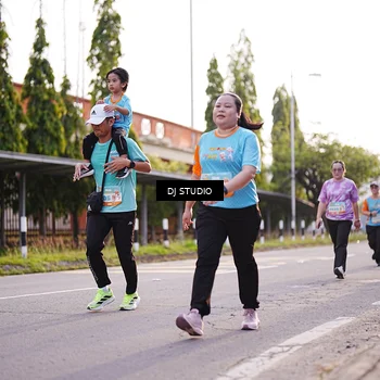 Runner Photo 8371784