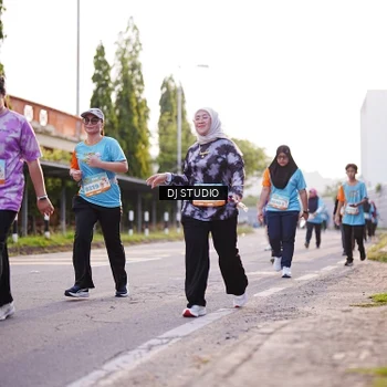 Runner Photo 8371819