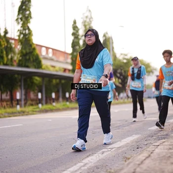 Runner Photo 8371824