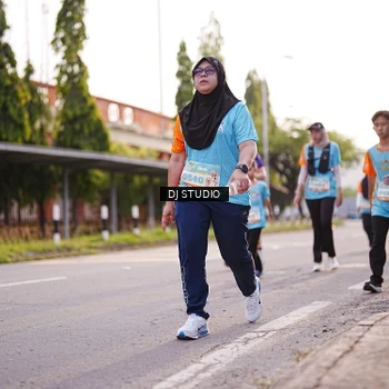 Runner Photo 8371826