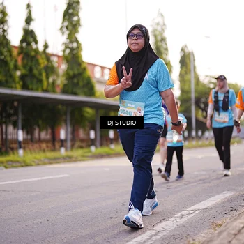 Runner Photo 8371834
