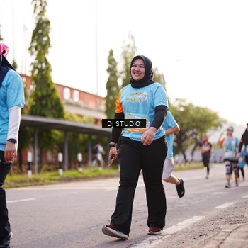 Runner Photo 8371884