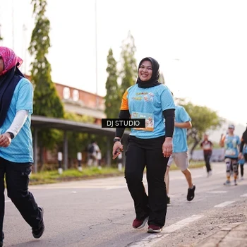 Runner Photo 8371886