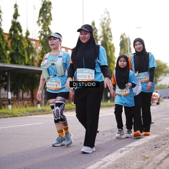 Runner Photo 8371934