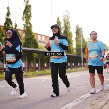 Runner Photo 8371975