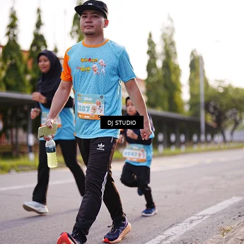 Runner Photo 8372013